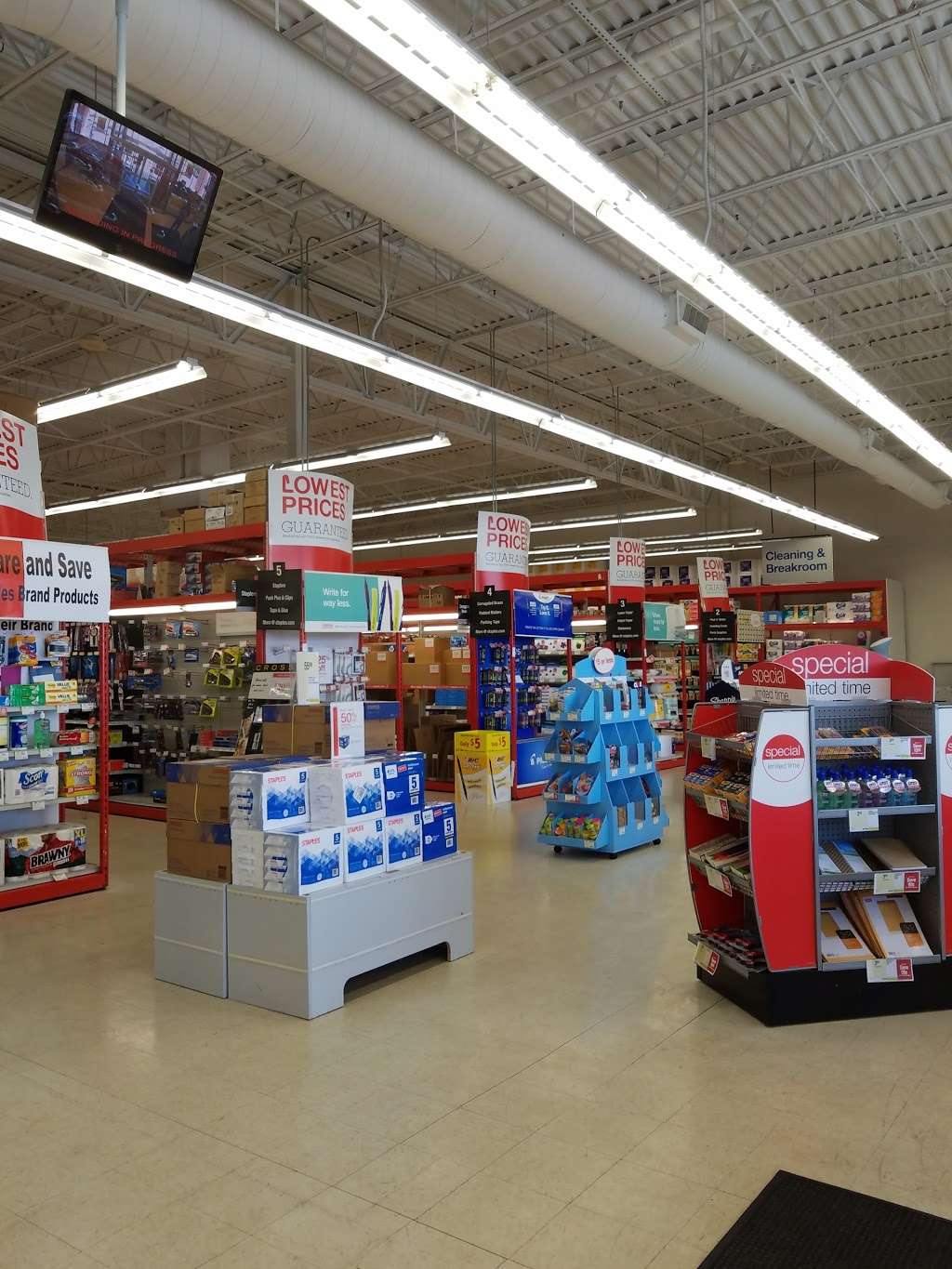 Staples, 5140 East Southport Rd., Southport, IN, Office Supplies - MapQuest