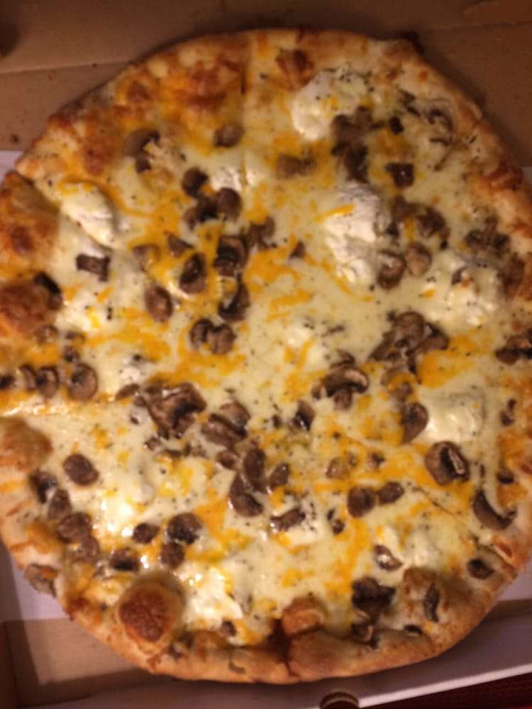 Elis Pizza Pasta | 766 Trumbull St, Elizabeth, NJ 07201 | Phone: (908) 436-0436