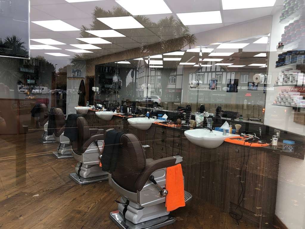 K1 Barber | 423 Kingston Rd, Epsom KT19 0BT, UK | Phone: 020 3489 4228