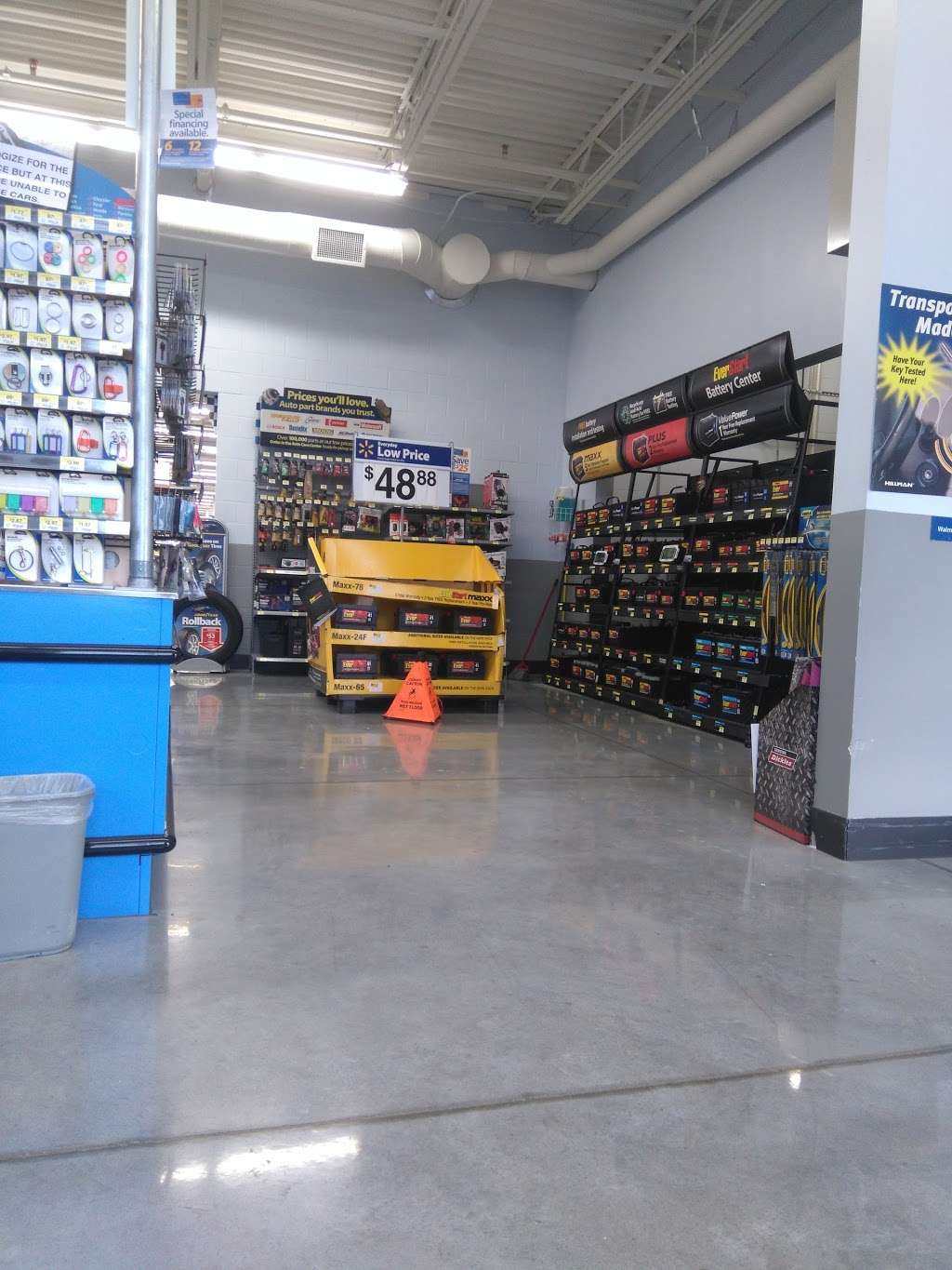 Walmart Auto Care Centers | 5626 Walzem Rd, Windcrest, TX 78218, USA | Phone: (210) 507-0651