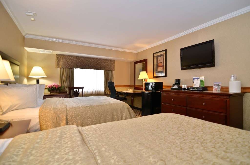 Best Western Regency House Hotel | 140 NJ-23, Pompton Plains, NJ 07444 | Phone: (973) 696-0900