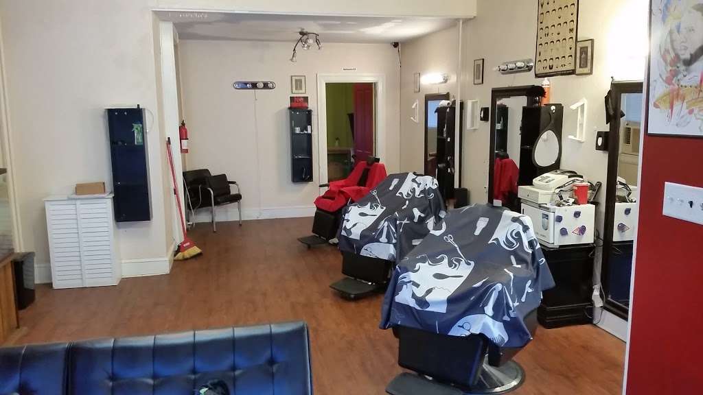 Razor Sharp Barbers | 727 Columbia Ave, Lancaster, PA 17603, USA | Phone: (717) 286-5138