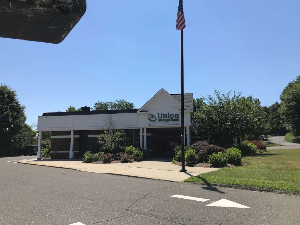 Union Savings Bank | 1-A Commerce Road, Newtown, CT 06470, USA | Phone: (203) 426-4414