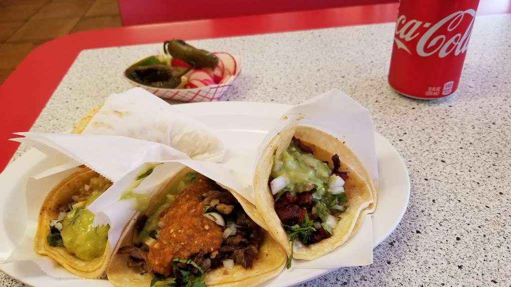 TACOS ON WHEELS | 299 S 10th St, Kansas City, KS 66102, USA | Phone: (913) 371-4444