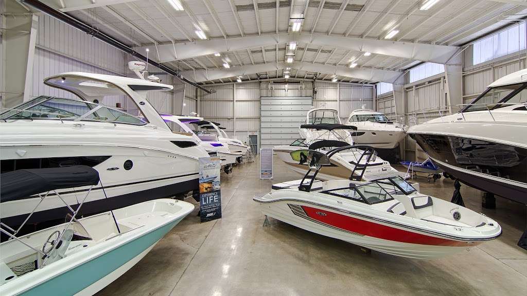 B & E Marine Inc | 31 Lake Shore Dr, Michigan City, IN 46360 | Phone: (219) 879-8301