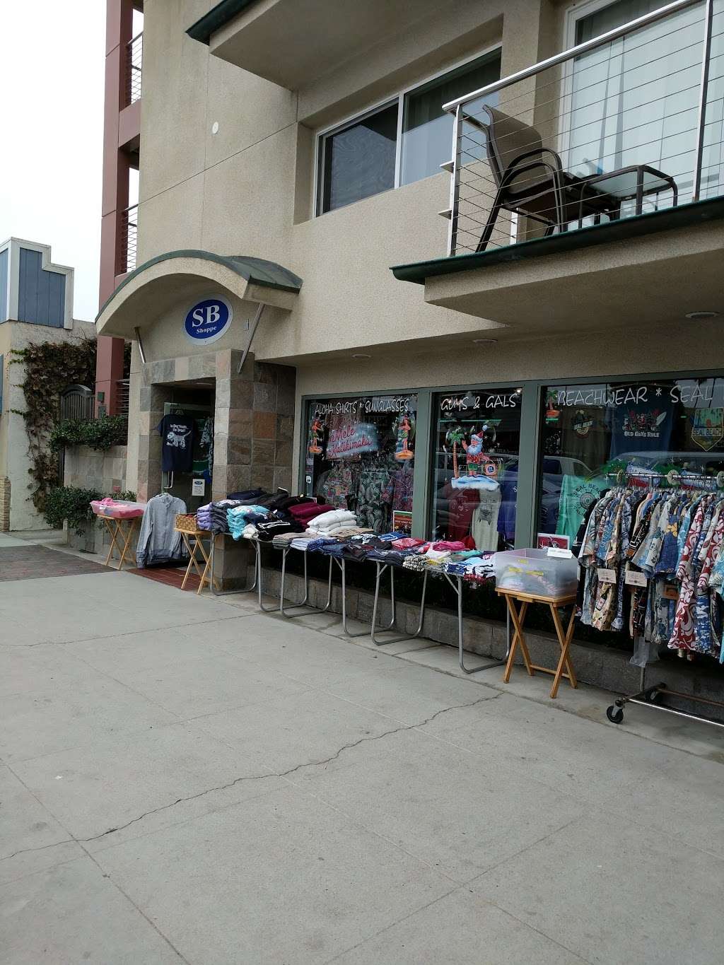 S B Shoppe | 116 Main St, Seal Beach, CA 90740 | Phone: (562) 598-0380