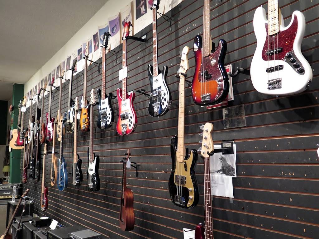 Willies American Guitars | 254 Cleveland Ave S, St Paul, MN 55105, USA | Phone: (651) 699-1913