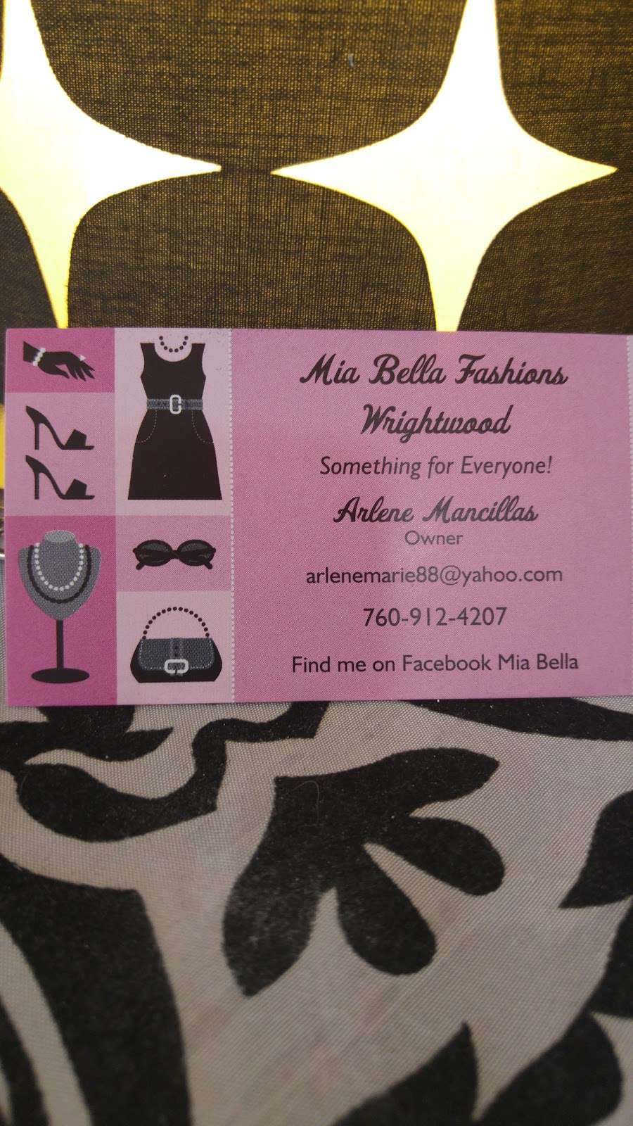 Mia Bella Fashions | 1259 Evergreen Rd, Wrightwood, CA 92397, USA | Phone: (760) 912-4207