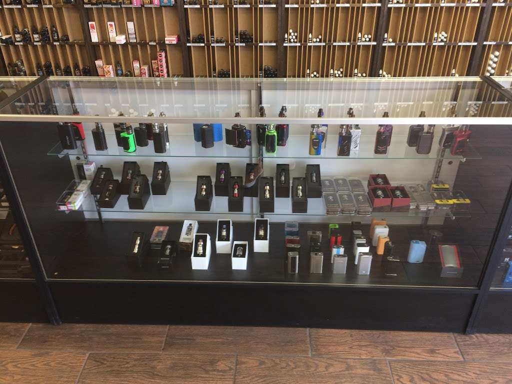 Vaperz Vape Shop | 11951 S Pulaski Rd, Alsip, IL 60803, USA | Phone: (773) 273-8845