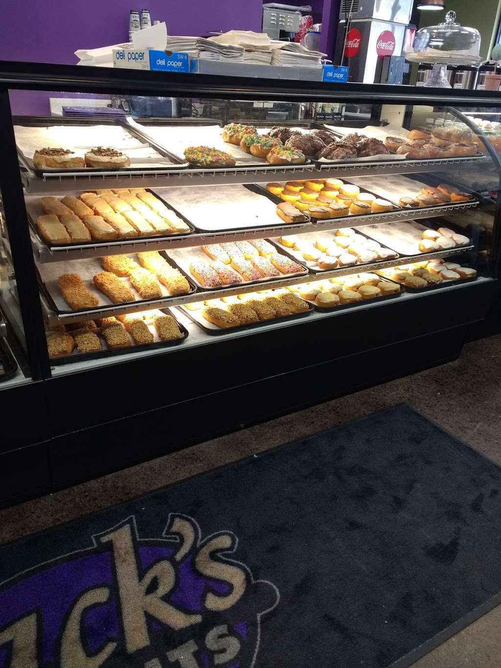 Jacks Donuts | 1531 N Green St STE C, Brownsburg, IN 46112, USA | Phone: (317) 858-7036