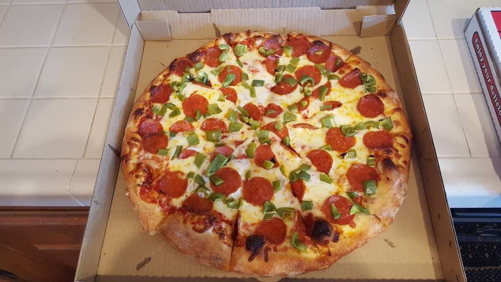 Orange County Pizza | 21612 Plano Trabuco Rd, Trabuco Canyon, CA 92679 | Phone: (949) 459-0181