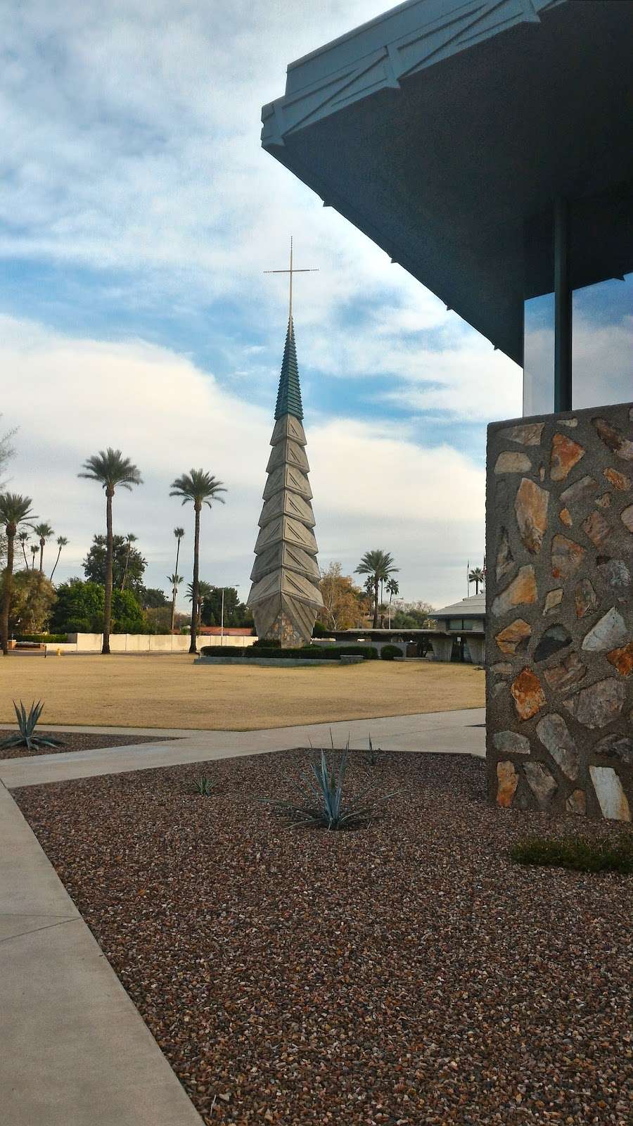 First Christian Church | 6750 N 7th Ave, Phoenix, AZ 85013, USA | Phone: (602) 246-9206