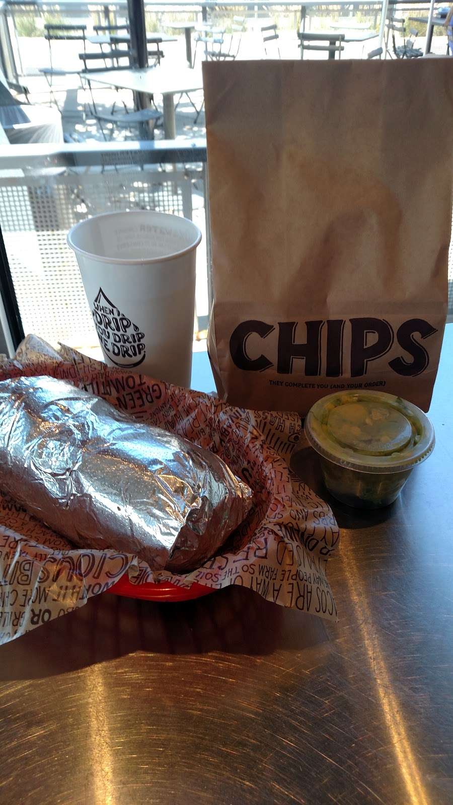 Chipotle Mexican Grill | 811 Butterfield Rd, Wheaton, IL 60189, USA | Phone: (630) 588-9728