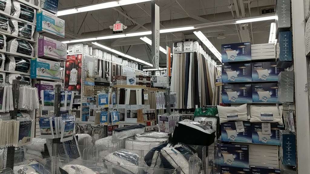 Bed Bath & Beyond | 1950 El Camino Real, Redwood City, CA 94063, USA | Phone: (650) 361-1140