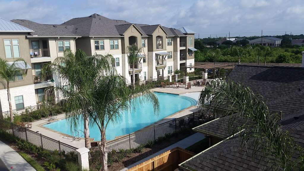 Catalon Apartments | 6013 Queenston Blvd, Houston, TX 77084, USA | Phone: (281) 463-3200