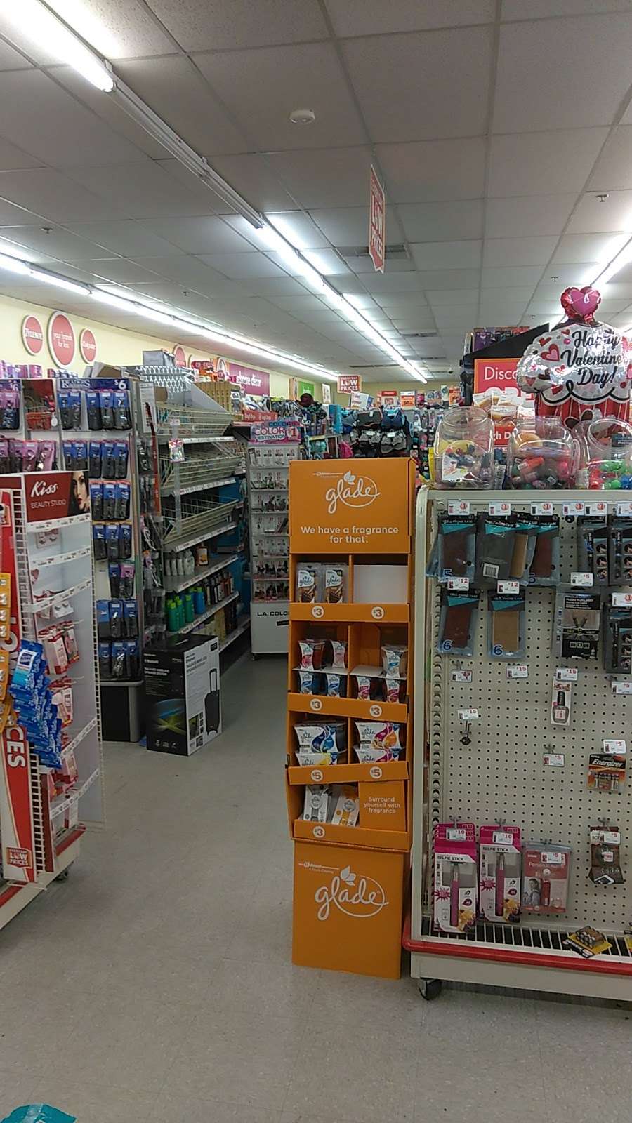 Family Dollar | 5009b Governor Ritchie Hwy, Baltimore, MD 21225, USA | Phone: (410) 789-1221