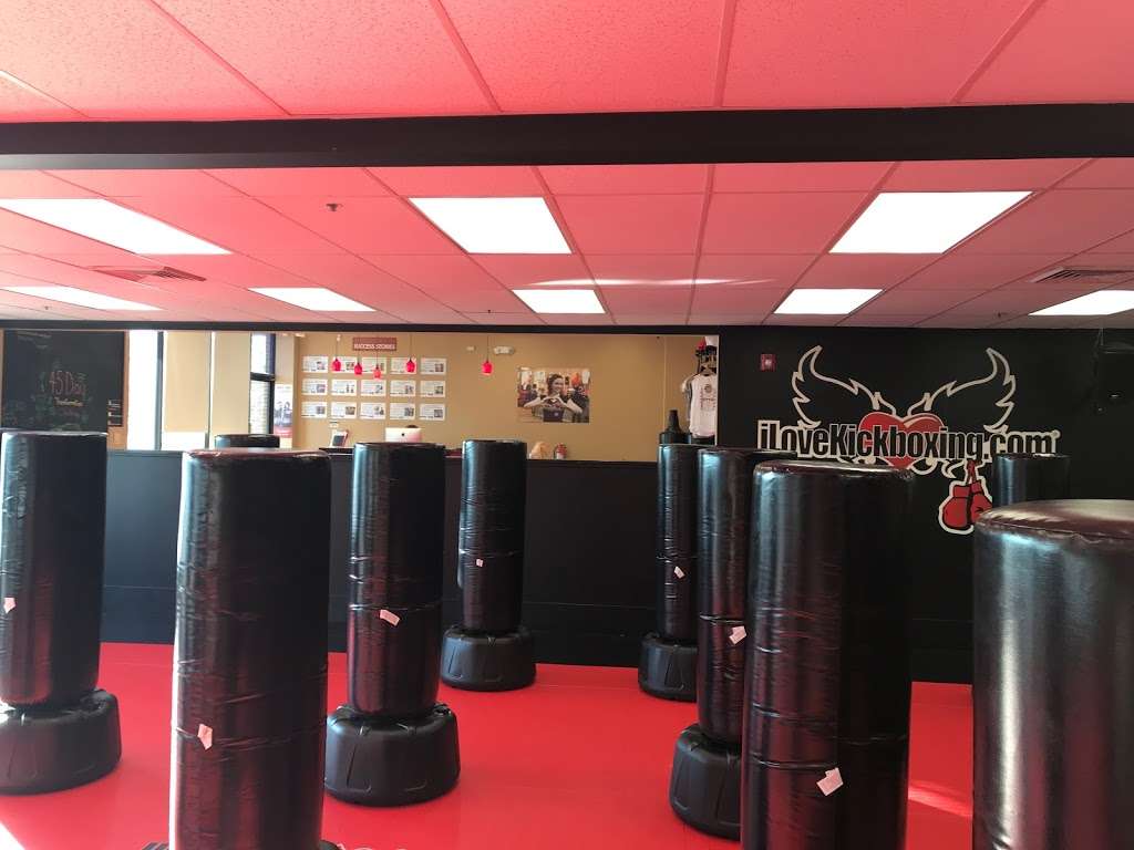 iLoveKickboxing - Eastchester | 3 Sunnyside Terrace, Eastchester, NY 10709, USA | Phone: (914) 468-4493