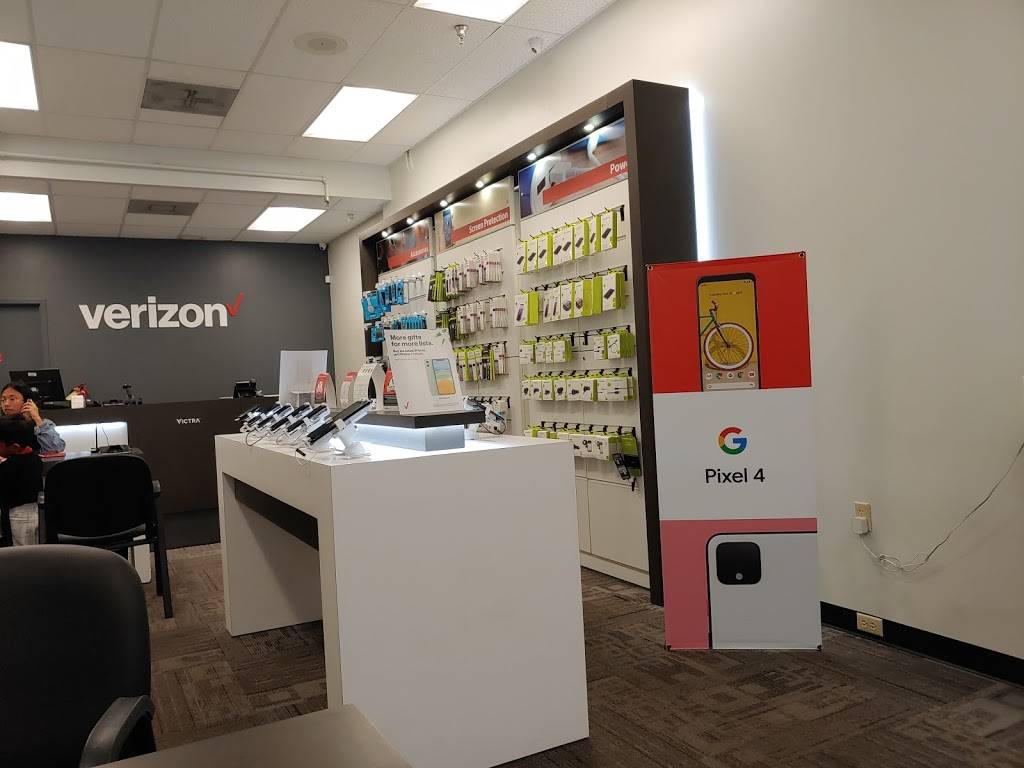 Verizon Authorized Retailer – Victra | 1620 N School St Suite C-3B, Honolulu, HI 96817, USA | Phone: (808) 427-4720