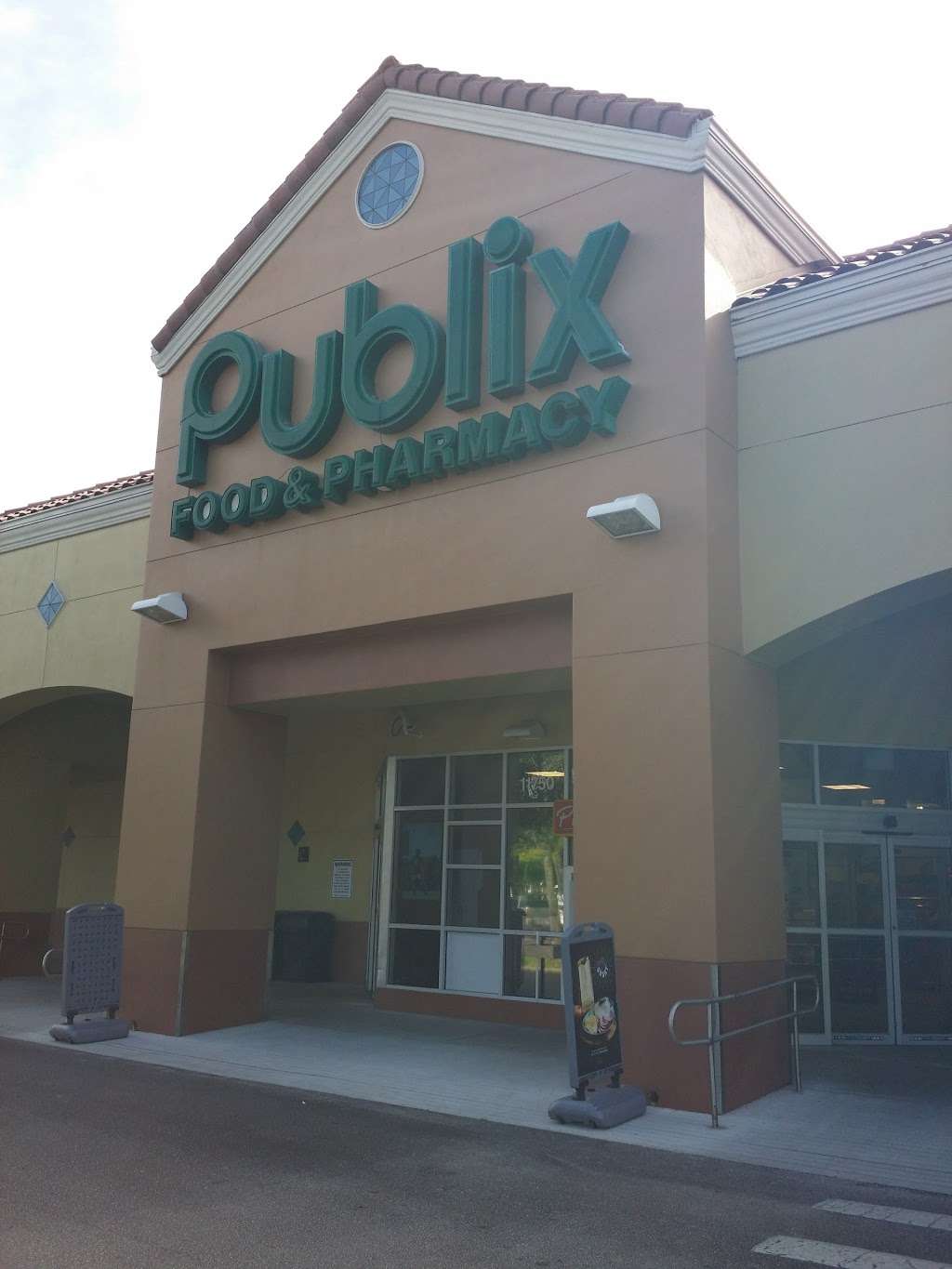 Publix Super Market at Island Crossings | 11750 SE Federal Hwy, Hobe Sound, FL 33455, USA | Phone: (772) 545-5660