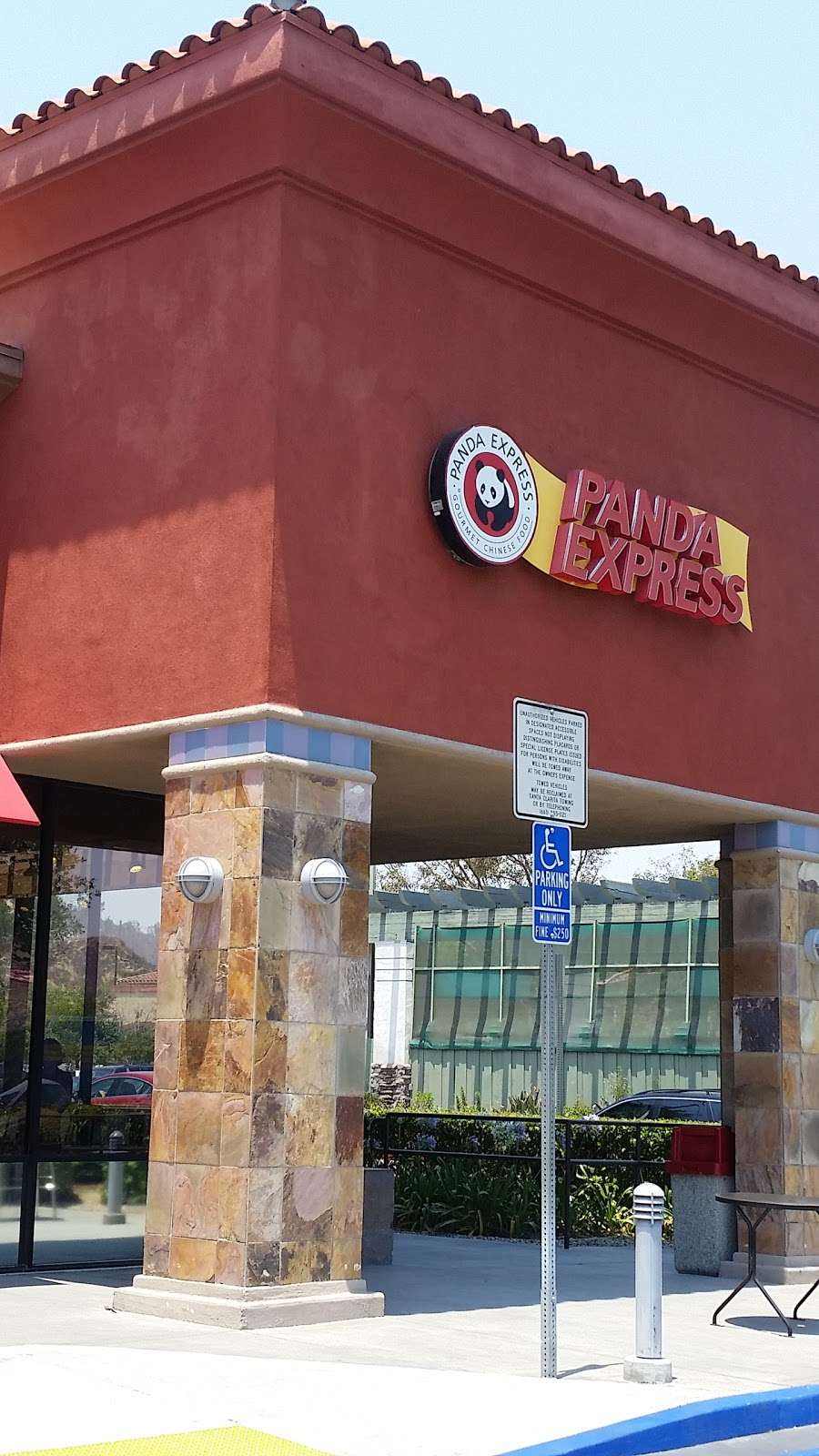 Panda Express | 26913 Sierra Hwy, Santa Clarita, CA 91321, USA | Phone: (661) 298-7733