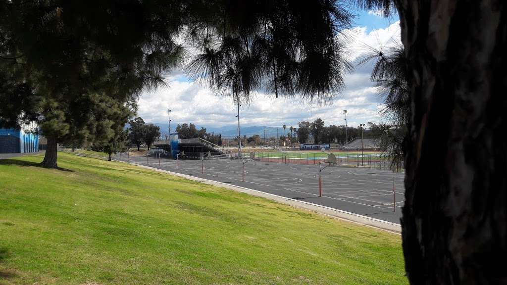 San Gorgonio High School | 2299 Pacific St, San Bernardino, CA 92404, USA | Phone: (909) 388-6524