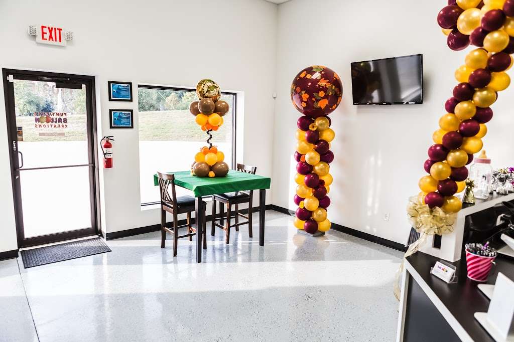 Funtastic Balloon Creations | 1103 NW Casey Blvd, Grain Valley, MO 64029, USA | Phone: (816) 598-0690