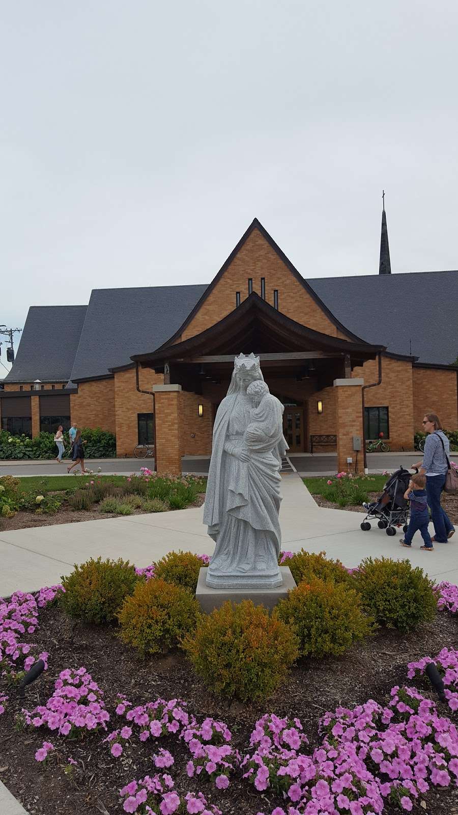 Saint Marys Visitation Parish | 1260 Church St, Elm Grove, WI 53122, USA | Phone: (262) 782-4575