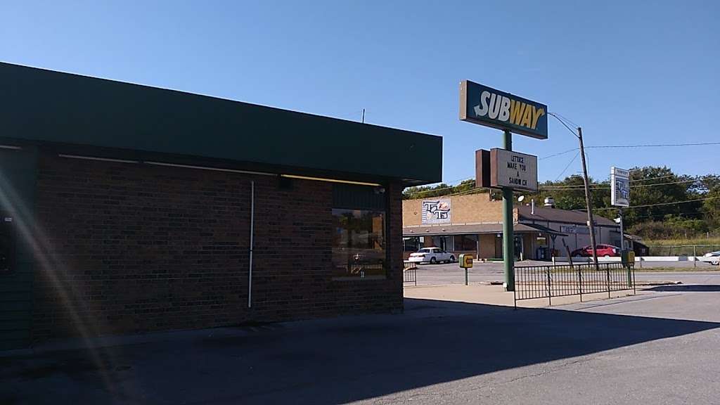 Subway Restaurants | 100 E Old Hwy 40, Odessa, MO 64076, USA | Phone: (816) 633-8400