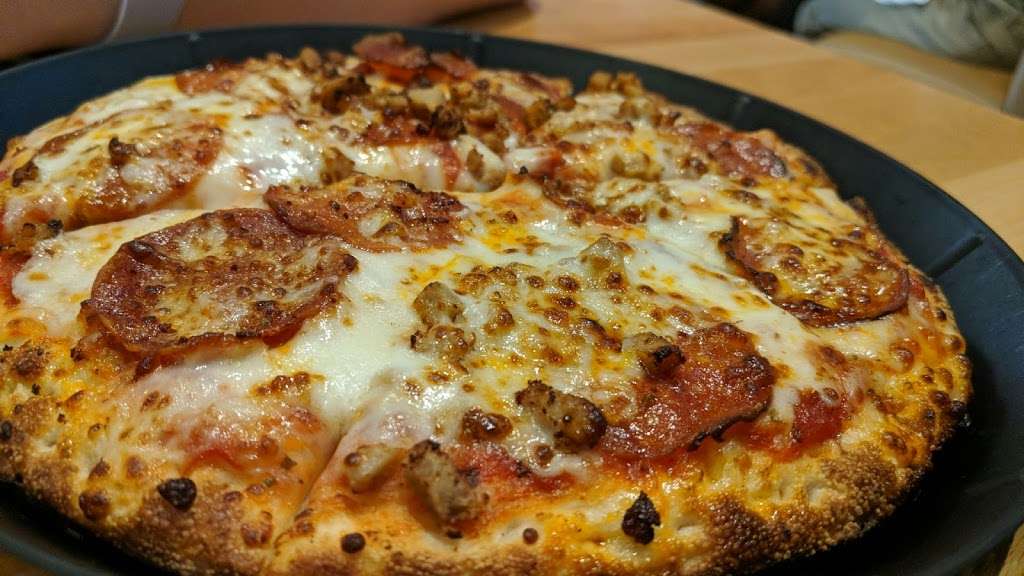Noble Roman’s Pizza | 1438 W Main St, Carmel, IN 46032, USA | Phone: (317) 846-3377