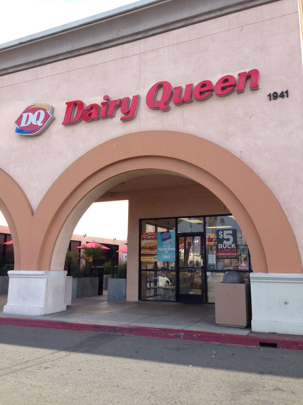 Dairy Queen | 1941 N Rose Ave Ste 720, Oxnard, CA 93030 | Phone: (805) 485-7899