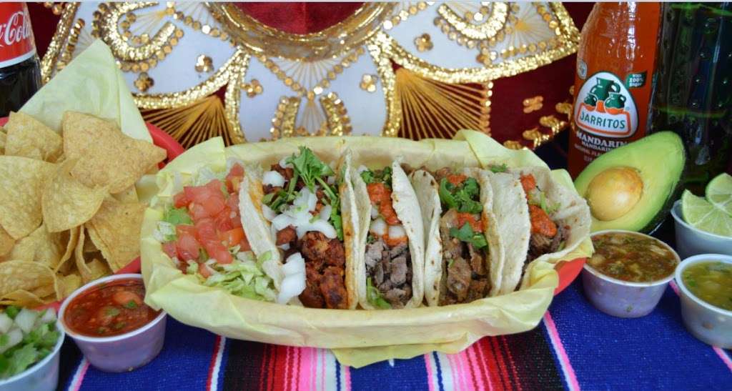 Tacos y Salsas | 2284 S Chambers Rd, Aurora, CO 80014 | Phone: (303) 283-1616