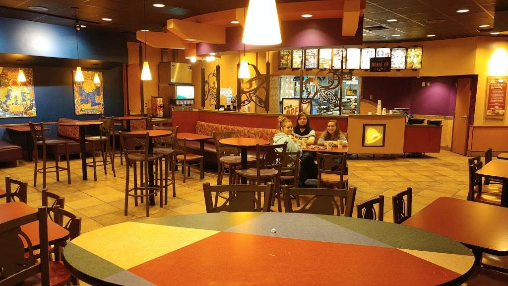 Taco Bell | 10850 Windfall Place, Camby, IN 46113 | Phone: (317) 821-0452