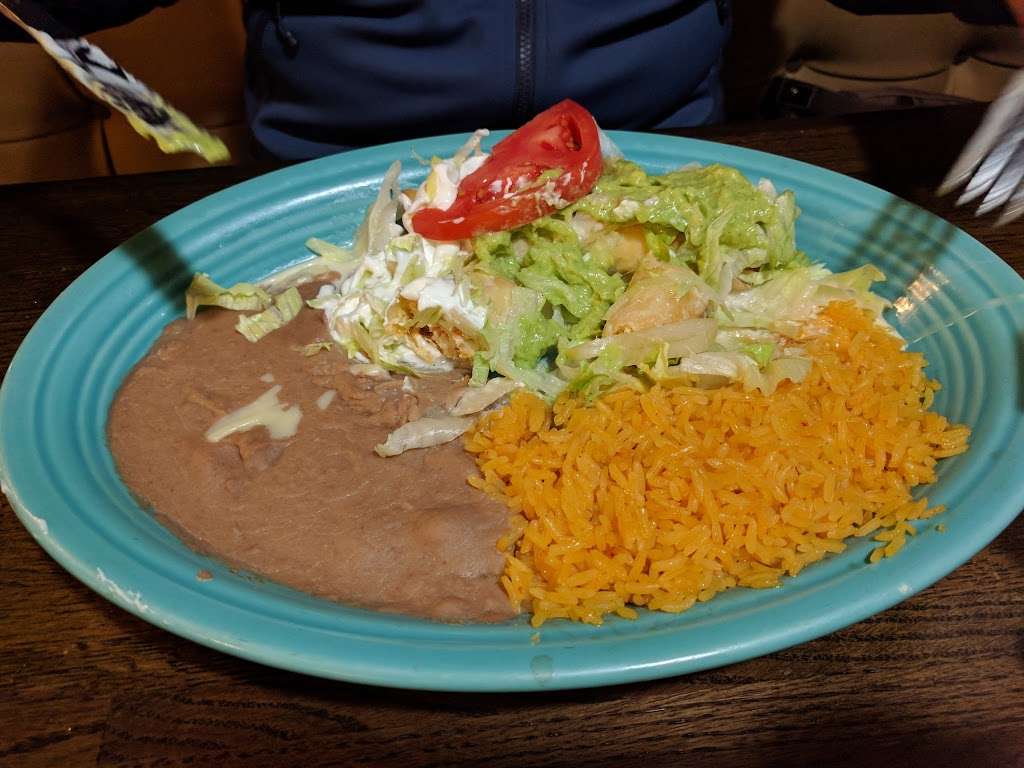 Los Portales Mexican Restaurant | 1425 Tappahannock Blvd, Tappahannock, VA 22560, USA | Phone: (804) 443-0132