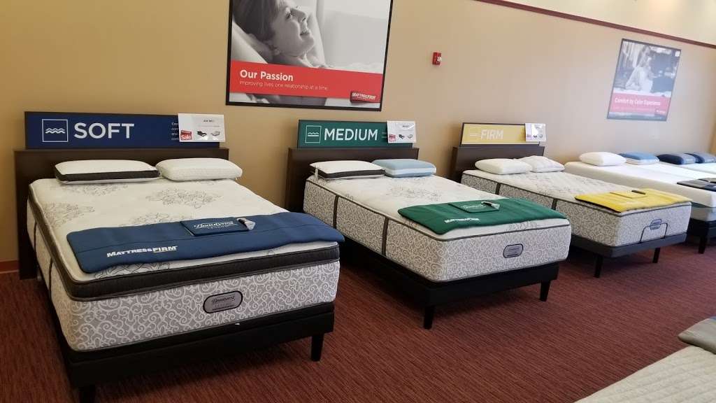 Mattress Firm Village at Leesburg | 1612 Village Market Boulevard Southeast #110, Leesburg, VA 20175, USA | Phone: (703) 771-8404