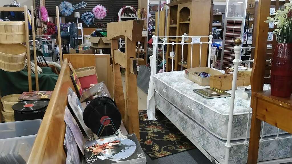 Treasure Island Consignment Store | 354 U.S. Hwy 70 SW, Hickory, NC 28602, USA | Phone: (828) 855-7936