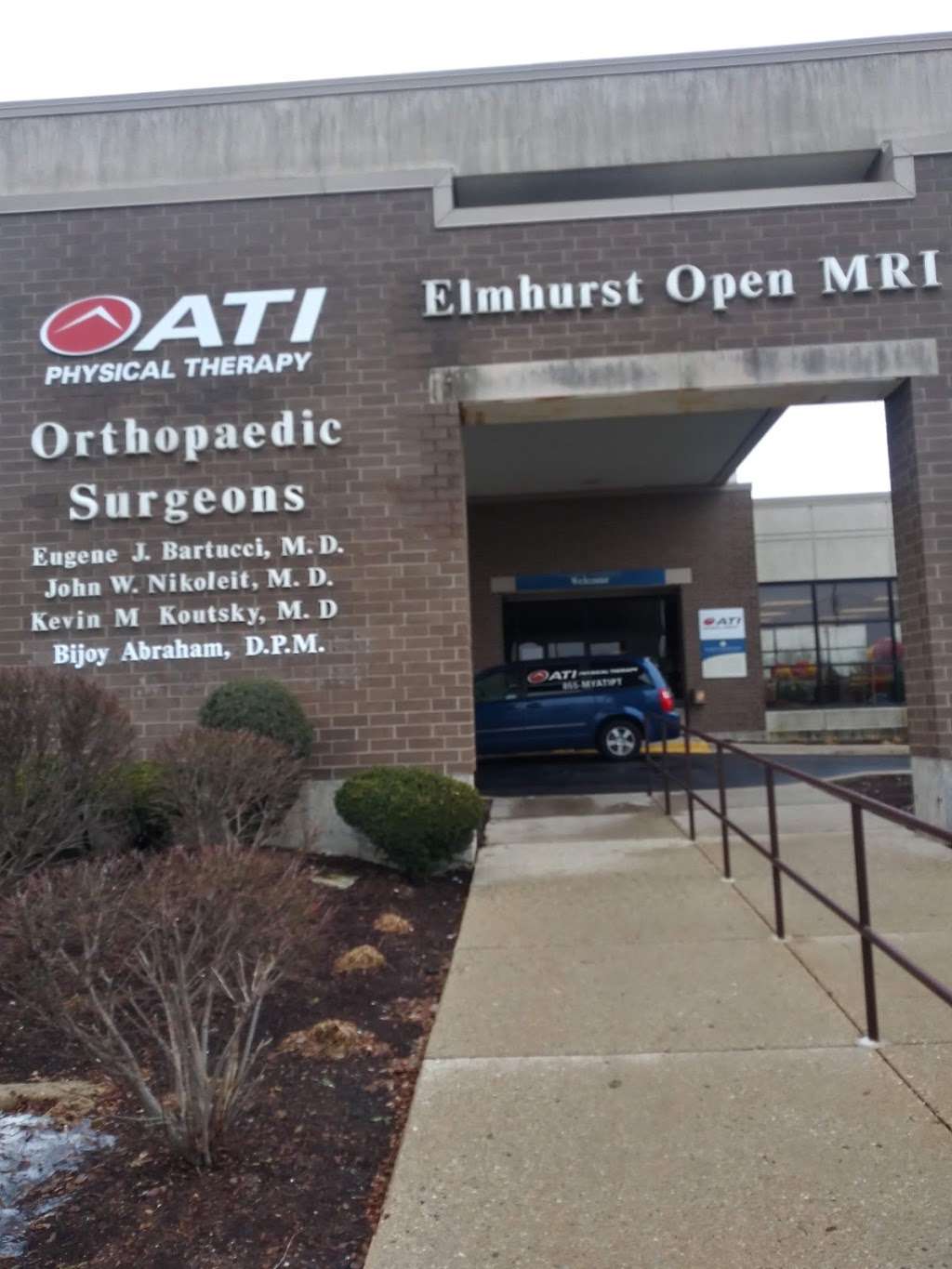 ATI Physical Therapy | 300 W Butterfield Rd, Elmhurst, IL 60126, USA | Phone: (630) 834-0478