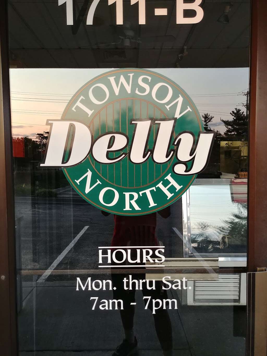 Towson Delly North | 1711 York Rd # B, Lutherville, MD 21093, USA | Phone: (410) 560-3399