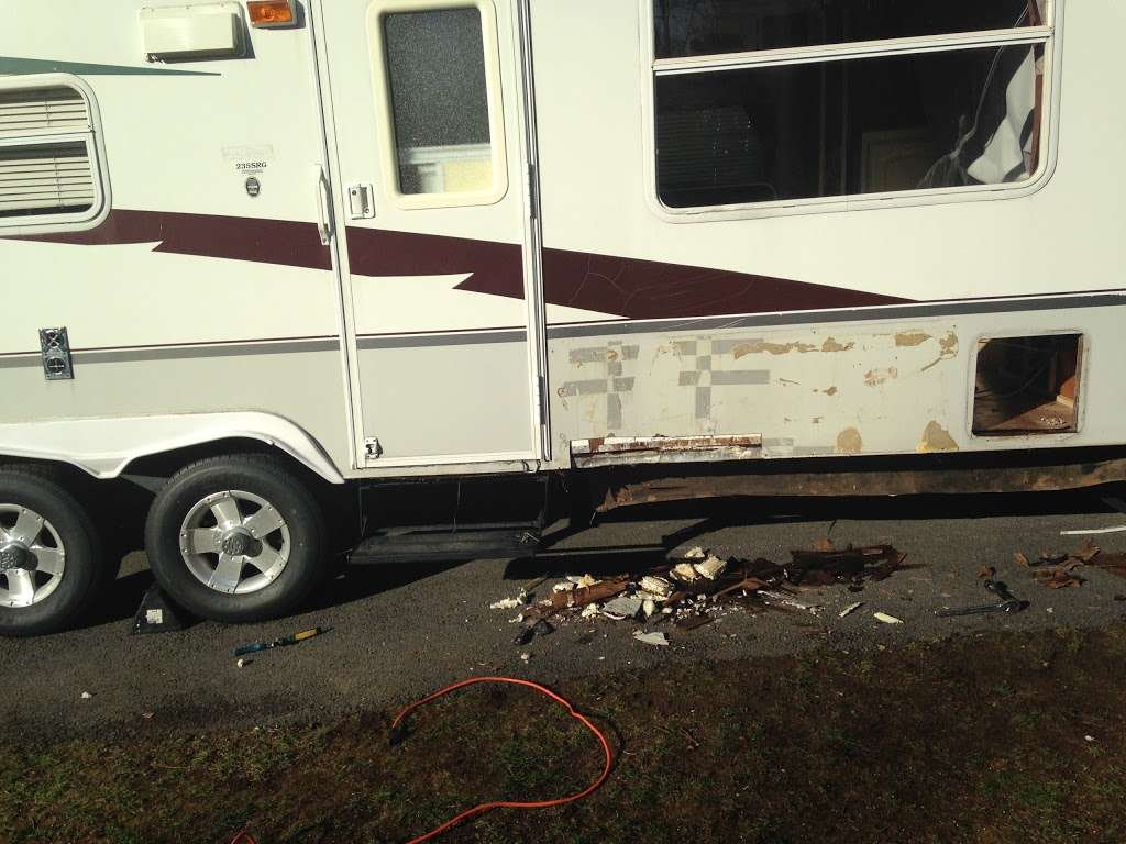 Classic RV | 770 US-40, Monroeville, NJ 08343, USA | Phone: (856) 358-2121