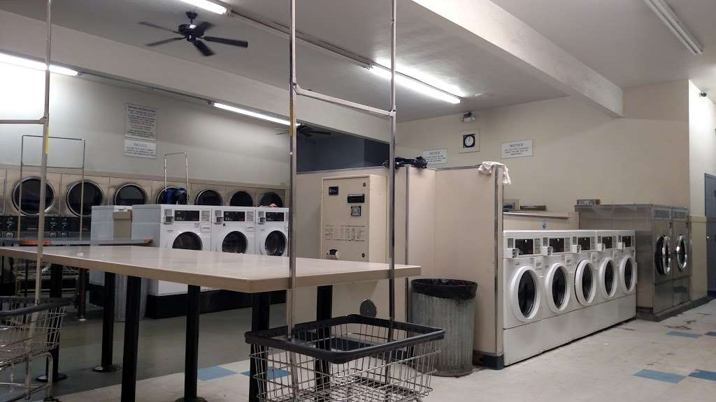 Woodland Ave. Launderette | 89 Woodland Ave, San Rafael, CA 94901, USA | Phone: (415) 454-5344