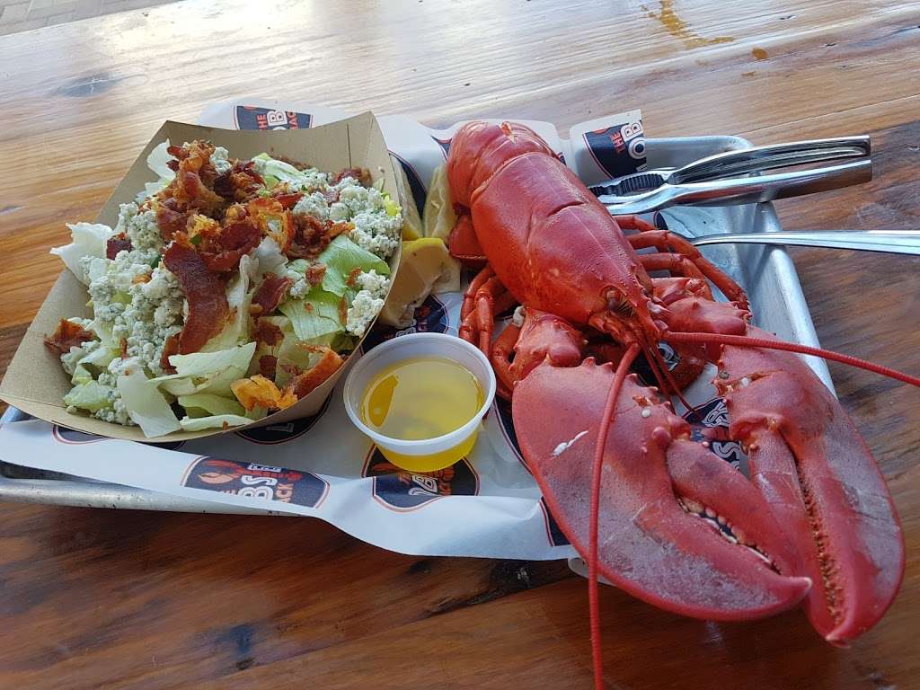 The Lobster Shack | 40 South Pointe Dr #104, Miami Beach, FL 33139, USA | Phone: (305) 763-8230