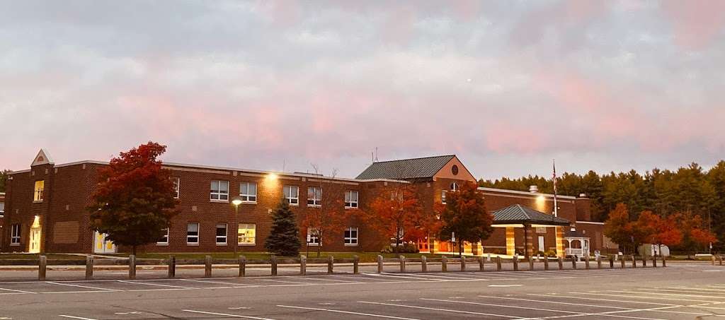 Campbell High School | 1 Highlander Ct, Litchfield, NH 03052, USA | Phone: (603) 546-0300