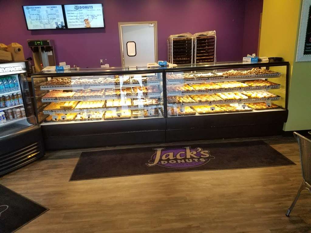 Jacks Donuts | 6260 Intech Commons Dr A, Indianapolis, IN 46278, USA | Phone: (317) 389-5850