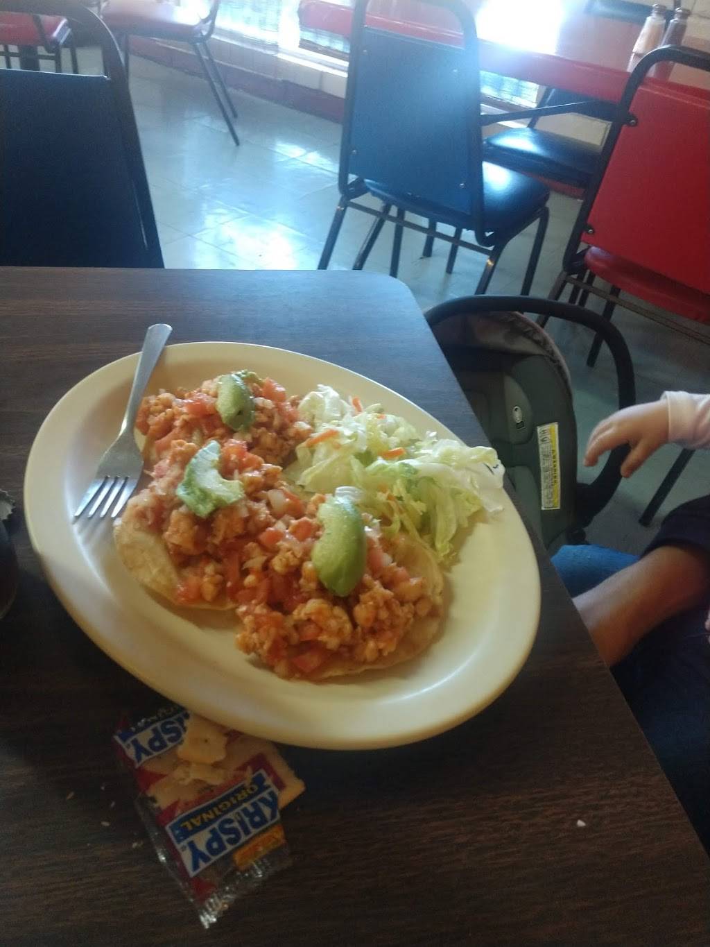 La Playa Seafood Restaurant | 7446 Alameda Ave, El Paso, TX 79915, USA | Phone: (915) 771-8610