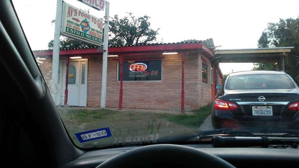 AVs Food to Go | 20110 US-281, San Antonio, TX 78221, USA | Phone: (210) 626-0404