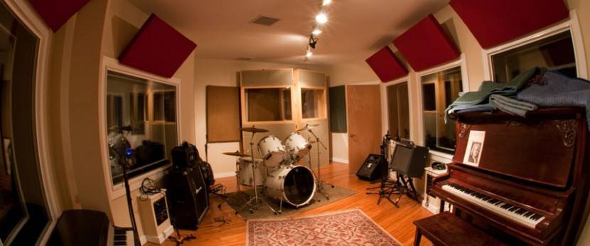 Recording Connection Audio Institute | 2718 S Kelly Ave, Portland, OR 97201, USA | Phone: (503) 575-7703