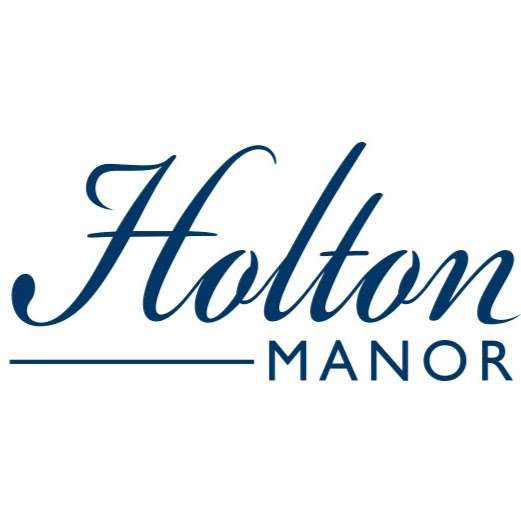 Holton Manor | 645 N Church St, Elkhorn, WI 53121, USA | Phone: (262) 723-4963