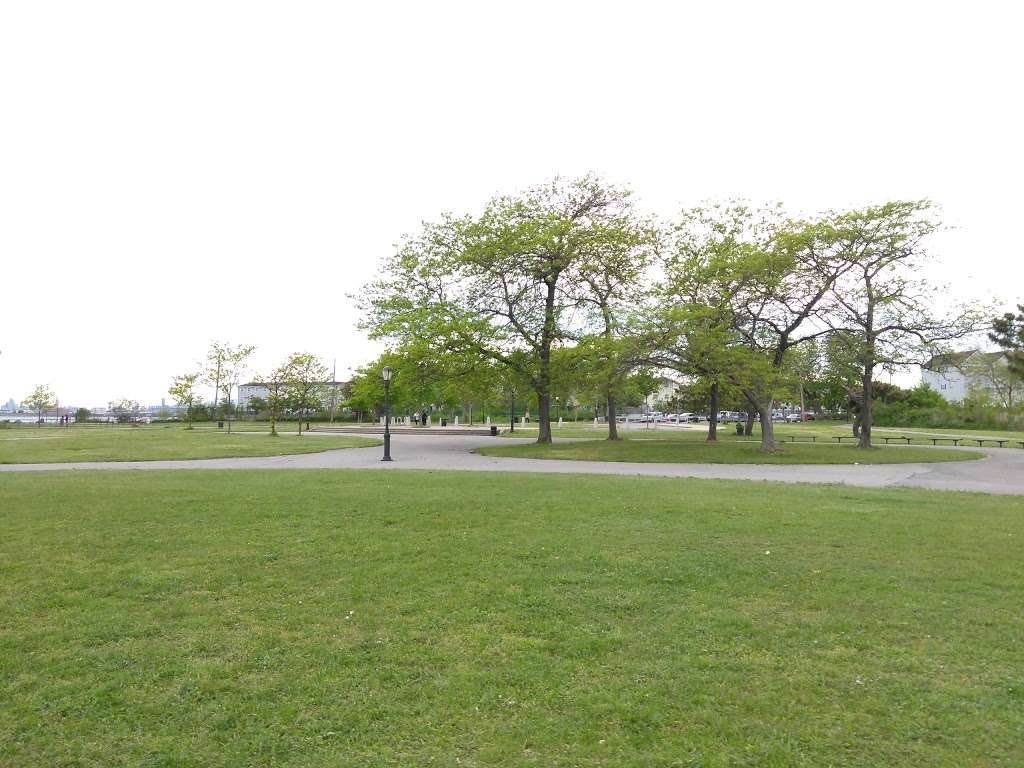 Clason Point Park | Sound View Ave, Bronx, NY 10473, USA | Phone: (212) 639-9675