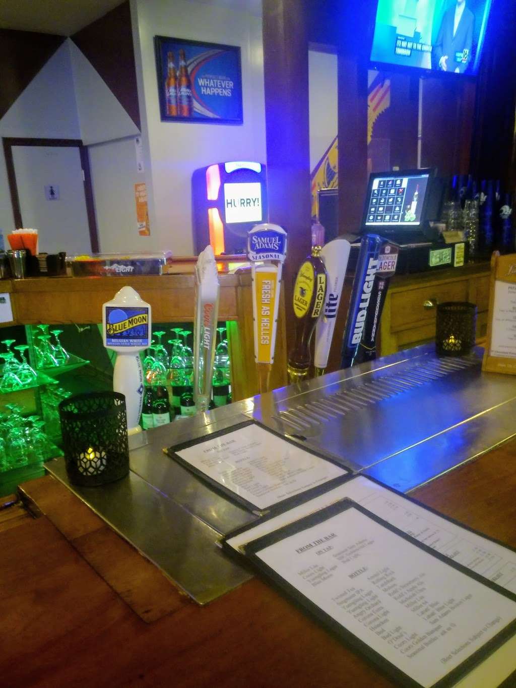 Teberios Pizza & Pub | 59 E Thomas St, Wilkes-Barre, PA 18705 | Phone: (570) 822-1500