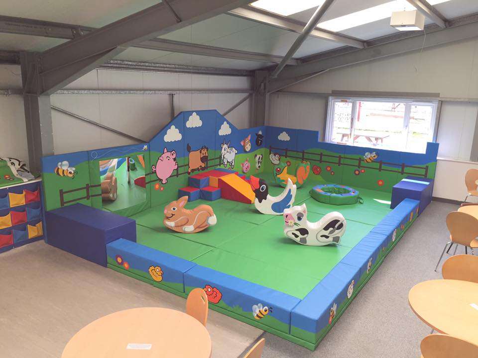 Holmbush Farm Tearoom and Softplay | Crawley Rd, Faygate, Horsham RH12 4SE, UK | Phone: 01293 851110