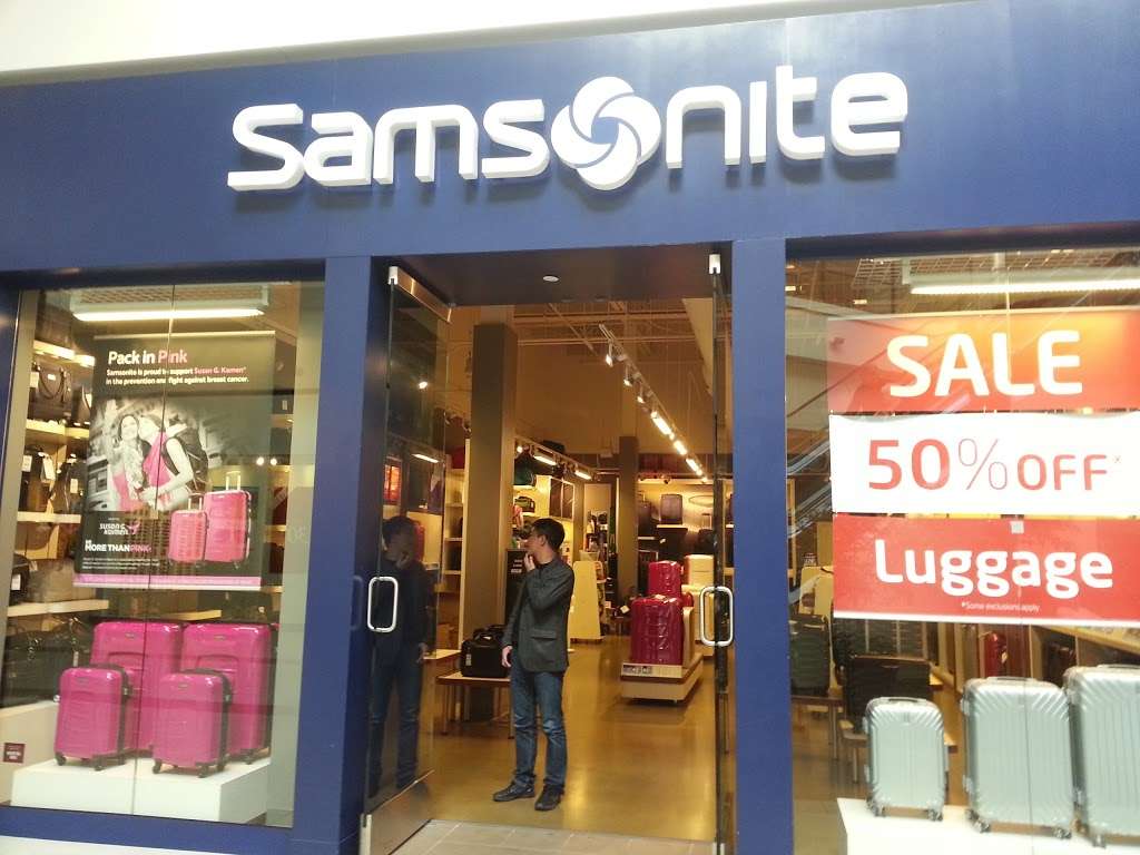 Samsonite | 5220 Fashion Outlets Way, Rosemont, IL 60018, USA | Phone: (847) 678-9215